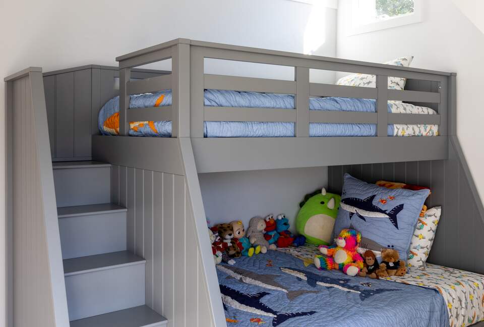 Peconic Bay Beach-Front Home - Hampton Bays, New York