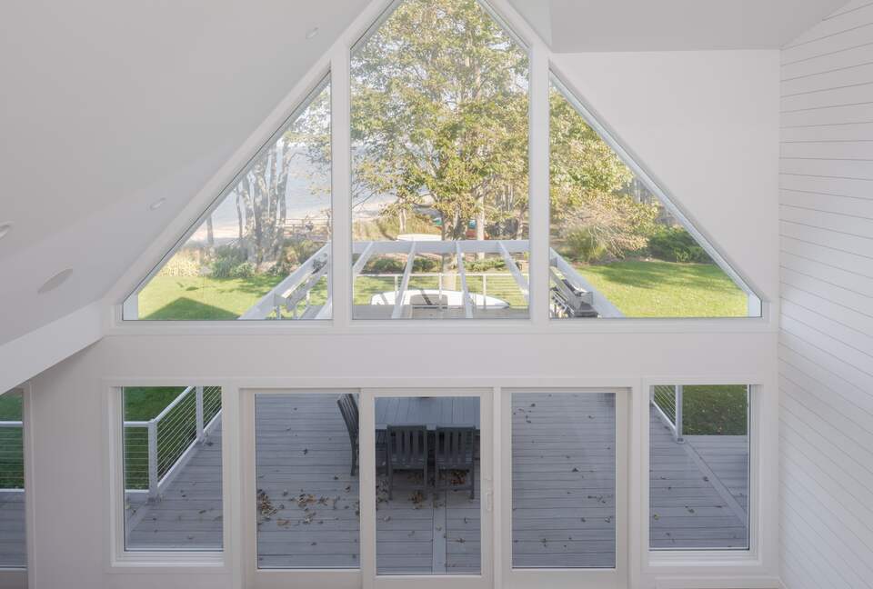 Peconic Bay Beach-Front Home - Hampton Bays, New York