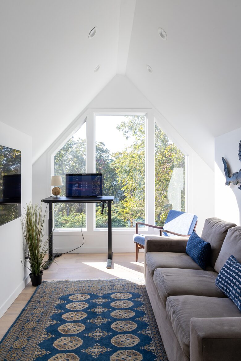 Peconic Bay Beach-Front Home - Hampton Bays, New York