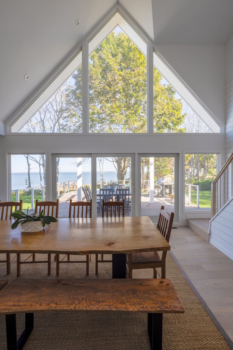 Peconic Bay Beach-Front Home - Hampton Bays, New York