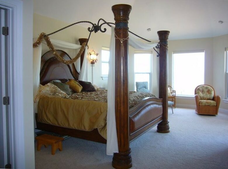 Golden Opportunity at Crystal Beach - Port Bolivar, Near Galveston, Texas