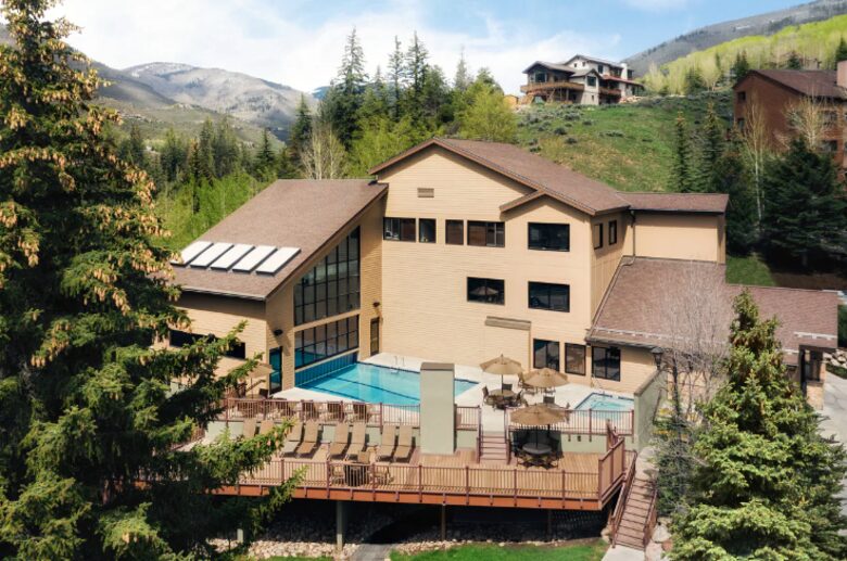 Marriott’s Streamside Evergreen at Vail 2-Bedroom Getaway - Vail, Colorado