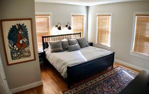 Travis Heights Charming Gem - Austin, Texas