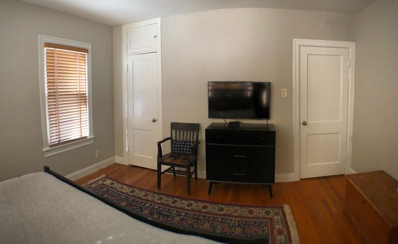 Travis Heights Charming Gem - Austin, Texas