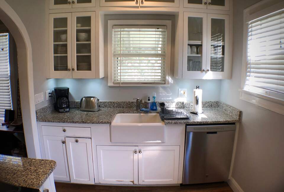 Travis Heights Charming Gem - Austin, Texas