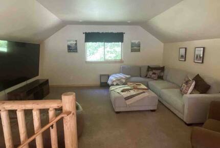 Family Friendly Cabin just 5 mins drive to Suncadia resort, 25 mins drive to Snoqualmie for skiing - Ronald, Washington