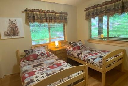 Family Friendly Cabin just 5 mins drive to Suncadia resort, 25 mins drive to Snoqualmie for skiing - Ronald, Washington