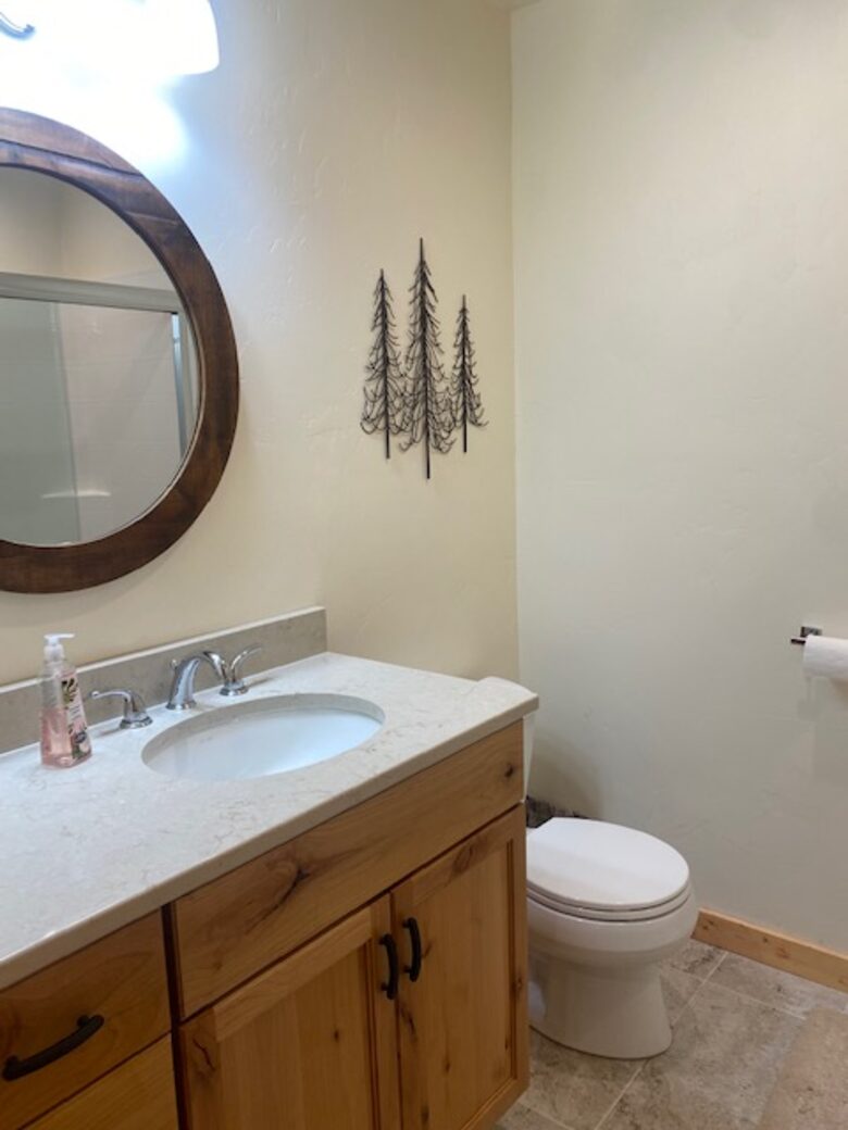 Family Friendly Cabin just 5 mins drive to Suncadia resort, 25 mins drive to Snoqualmie for skiing - Ronald, Washington