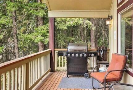 Family Friendly Cabin just 5 mins drive to Suncadia resort, 25 mins drive to Snoqualmie for skiing - Ronald, Washington