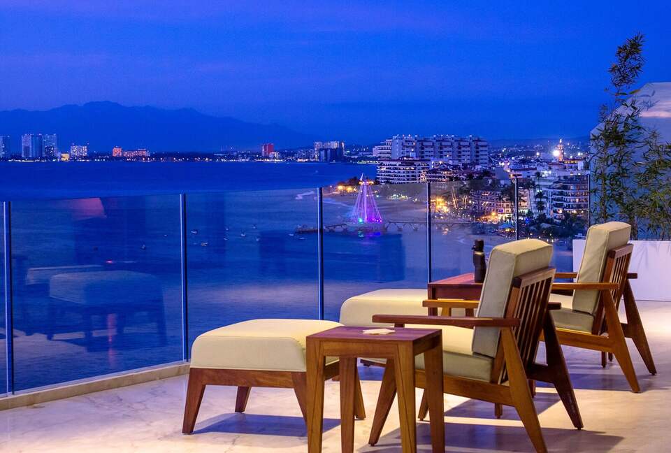 Sayan Beach | 8th floor Oceanfront Corner Villa - Puerto Vallarta, Mexico