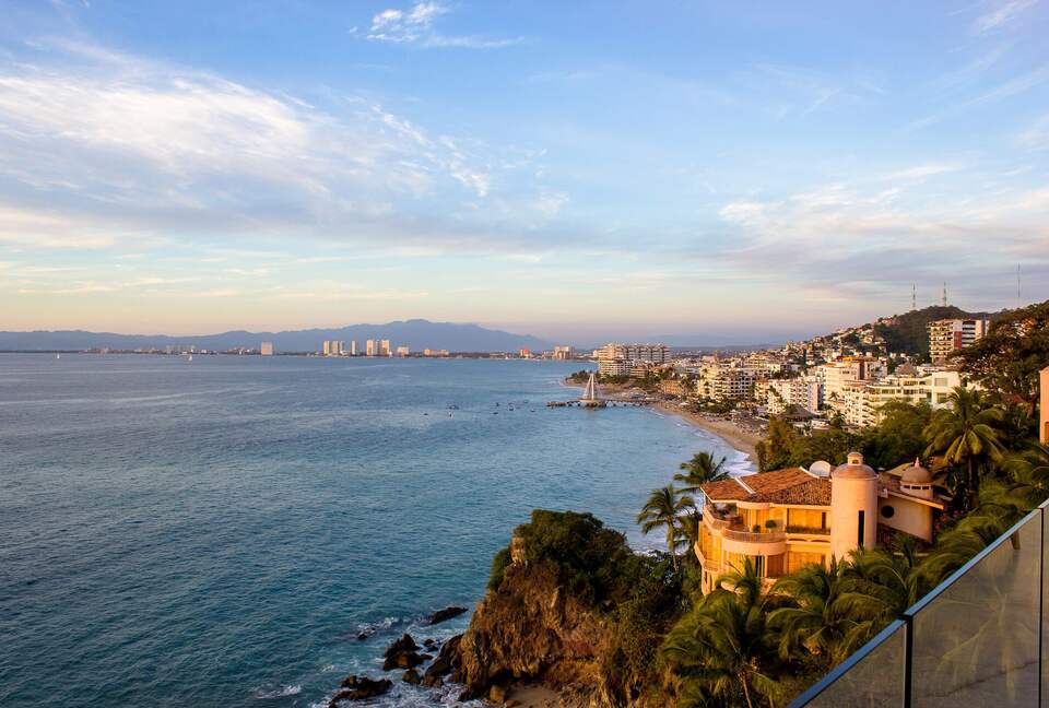 Sayan Beach | 8th floor Oceanfront Corner Villa - Puerto Vallarta, Mexico
