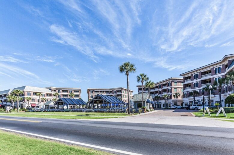 Sandy Lane Retreat | With community amenities - Inlet Beach, Florida