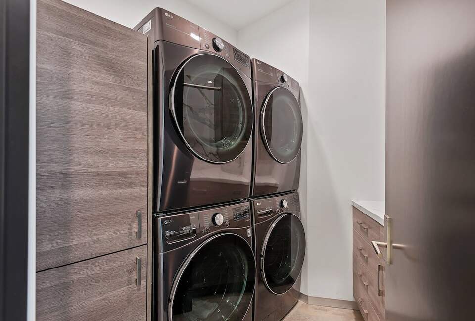 Top of the World Hilltop Estate with Sweeping Ocean Views! - Santa Barbara, California