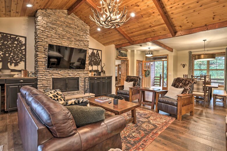 Rustic Mountain Retreat | Near Big Bear Lake! - Big Bear Lake, California