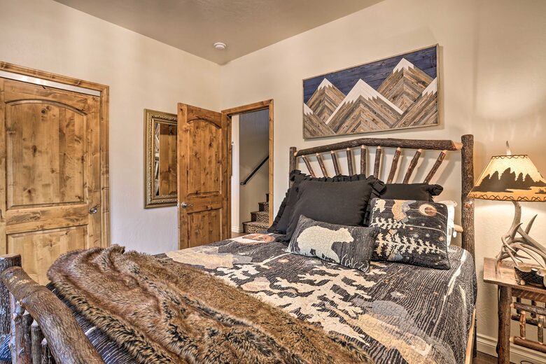 Rustic Mountain Retreat | Near Big Bear Lake! - Big Bear Lake, California