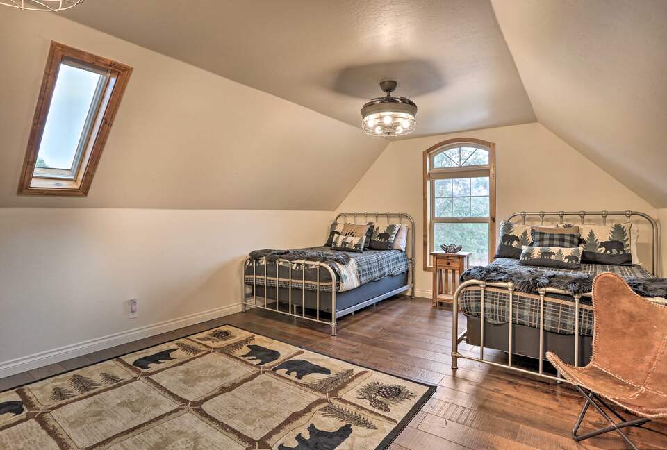 Rustic Mountain Retreat | Near Big Bear Lake! - Big Bear Lake, California