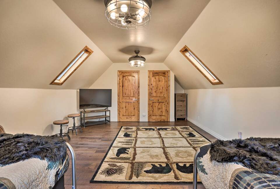 Rustic Mountain Retreat | Near Big Bear Lake! - Big Bear Lake, California