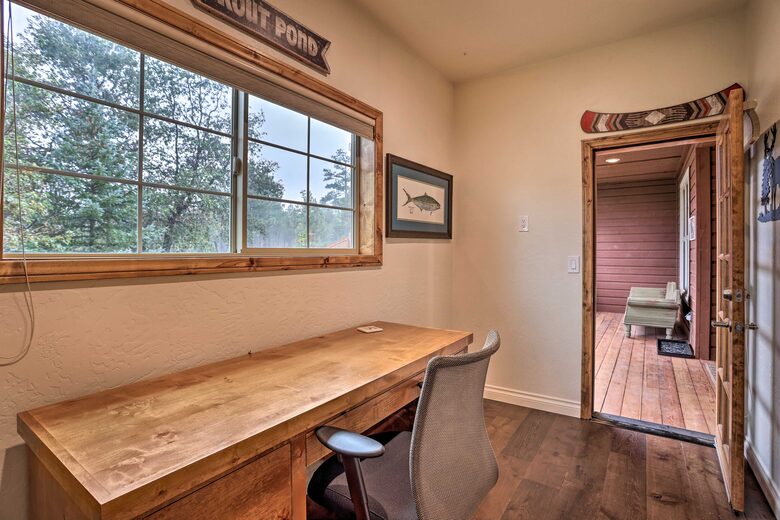 Rustic Mountain Retreat | Near Big Bear Lake! - Big Bear Lake, California