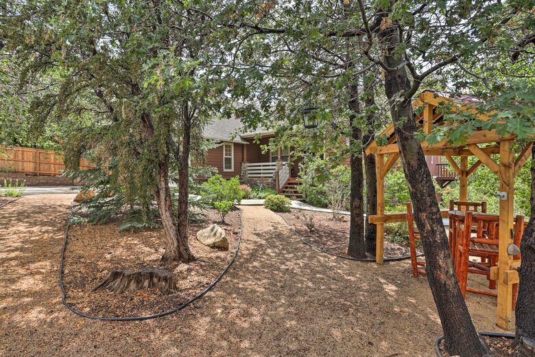 Rustic Mountain Retreat | Near Big Bear Lake! - Big Bear Lake, California