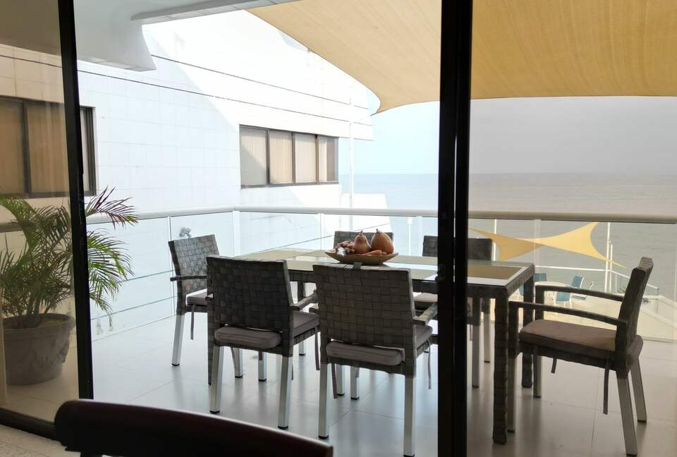 Villa Tanga Oceanfront Getaway - Santa Marta, Colombia