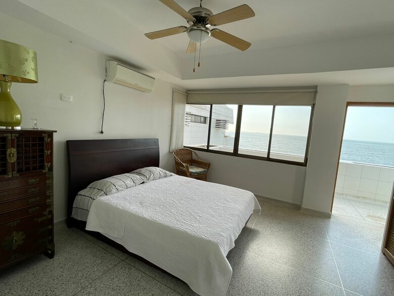 Villa Tanga Oceanfront Getaway - Santa Marta, Colombia