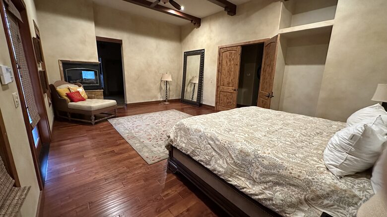 Vino Di Soma Stunning Tuscan Estate - Gilroy, California