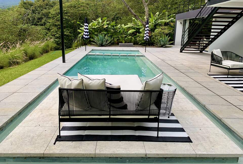 Luxe Architectural Retreat - Alotenango, Guatemala