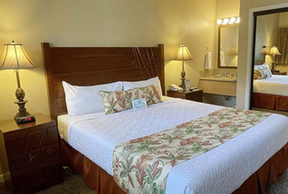 Lawai Beach Resort | Banyon One-Bedroom Residence - Koloa, Hawaii