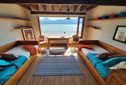 Stunning Modern Lakefront Getaway - Valle de Bravo, Mexico