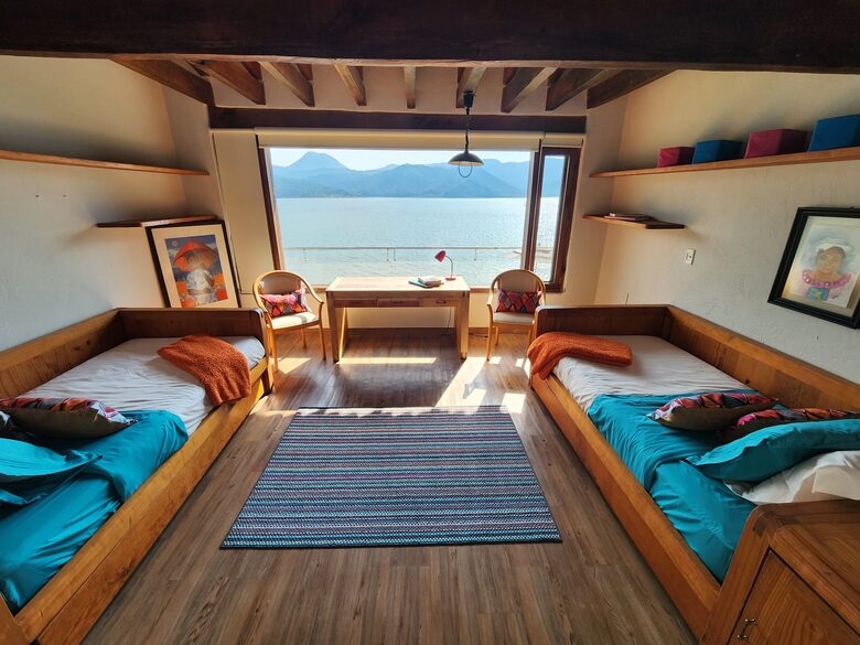 Stunning Modern Lakefront Getaway - Valle de Bravo, Mexico