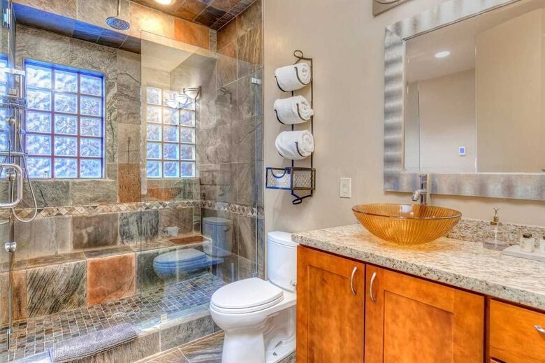 The Perch Park City - Magnificent Old Town Home with Views |Elevator | Hot Tub | Sauna | Game Room | Pinball - Park City, Utah