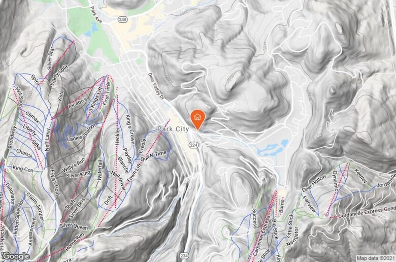 Central Location - Walking distance to Main Street