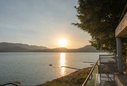 Stunning Modern Lakefront Getaway - Valle de Bravo, Mexico