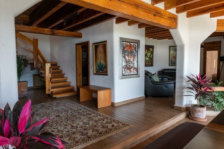 Stunning Modern Lakefront Getaway - Valle de Bravo, Mexico