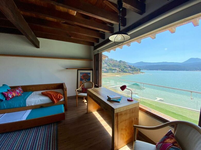 Stunning Modern Lakefront Getaway - Valle de Bravo, Mexico