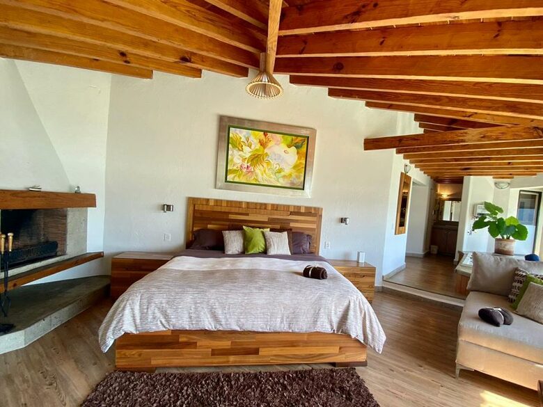 Stunning Modern Lakefront Getaway - Valle de Bravo, Mexico