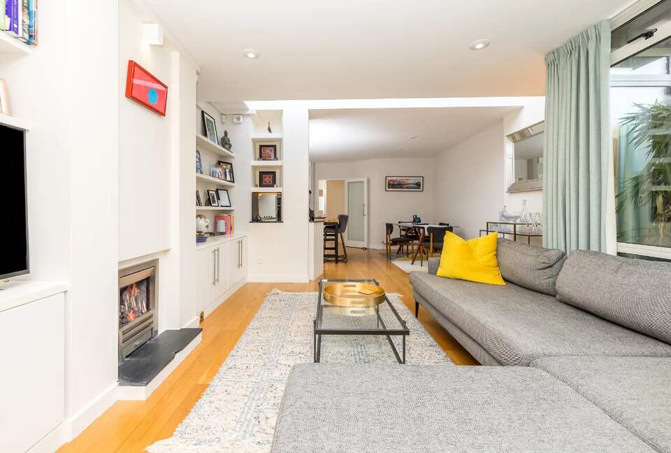 Shrewsbury Park - Dublin, Ireland