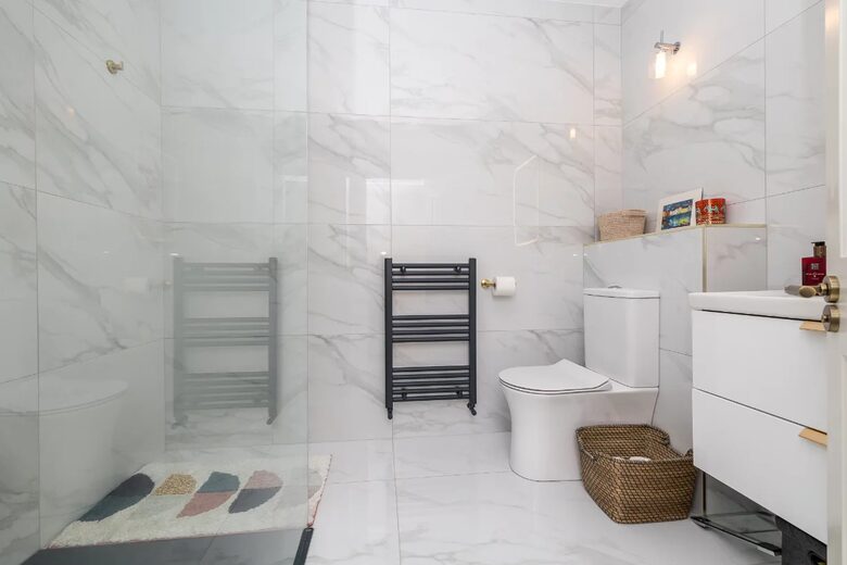 Shrewsbury Park - Dublin, Ireland