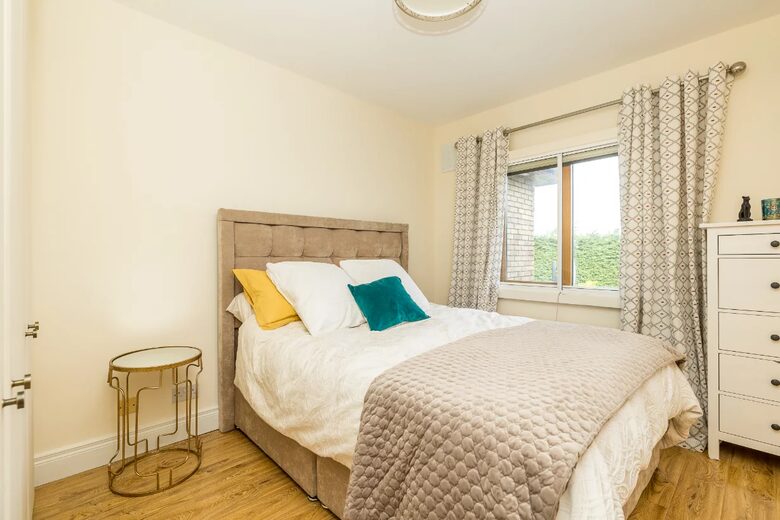 Shrewsbury Park - Dublin, Ireland