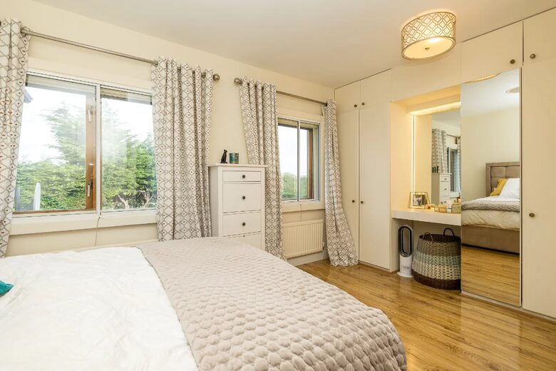 Shrewsbury Park - Dublin, Ireland