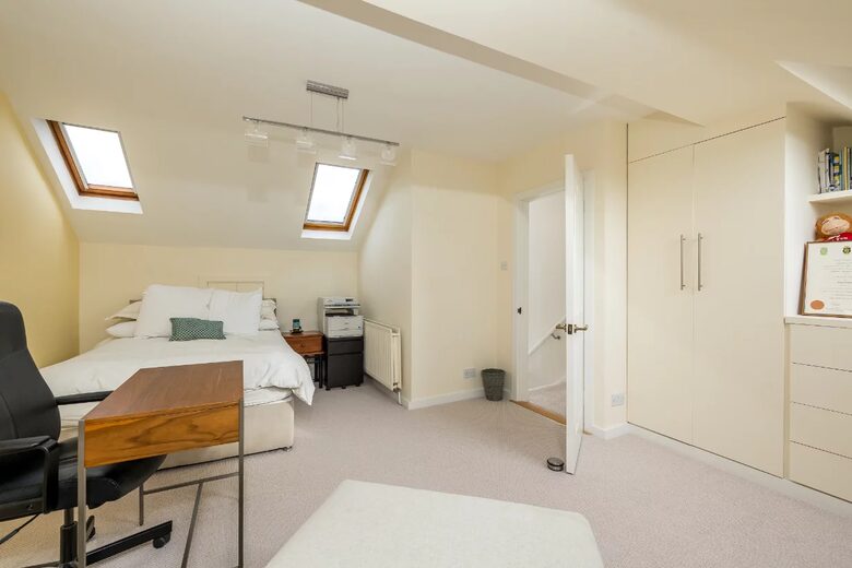 Shrewsbury Park - Dublin, Ireland