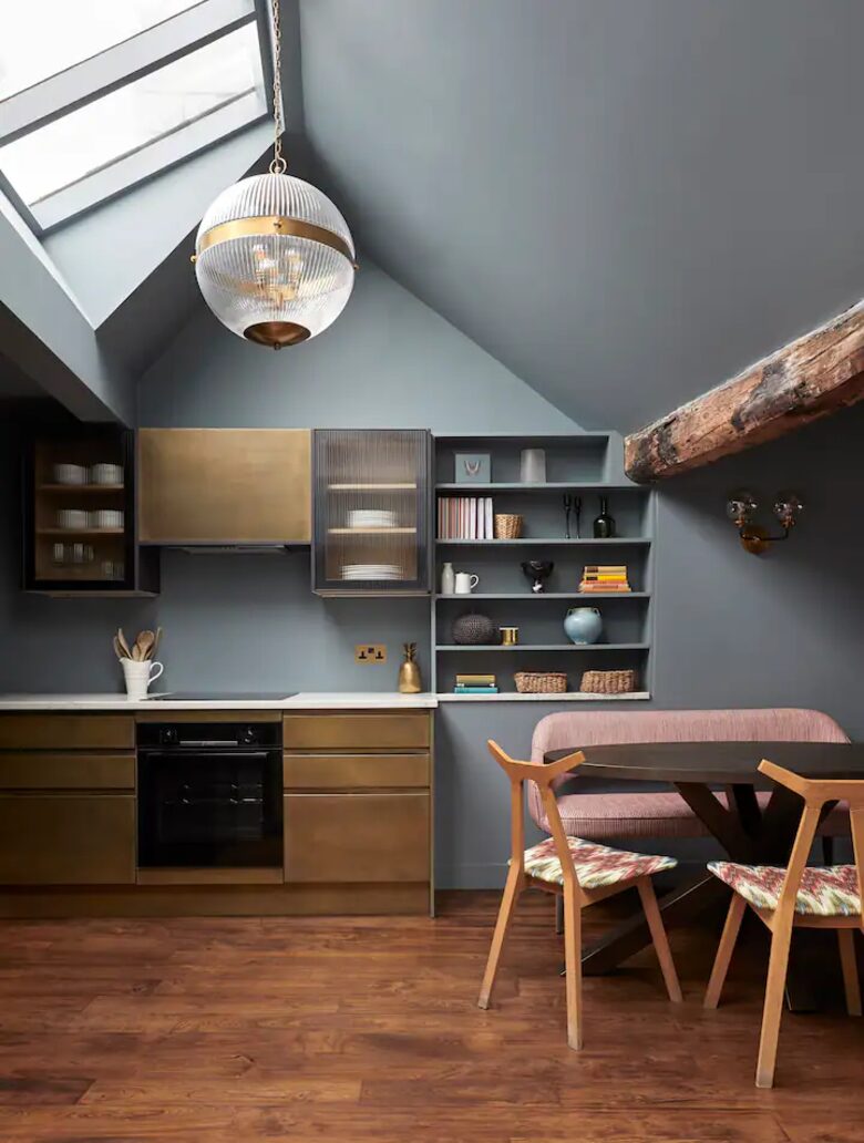 Beautiful Townhouse in Covent Garden - London, United Kingdom