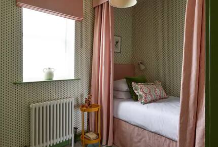 Beautiful Townhouse in Covent Garden - London, United Kingdom