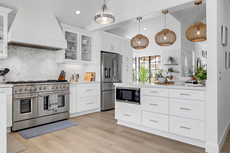 Coastal Sanctuary | With a Pool & Spa just 10 minutes from the Beach - Laguna Niguel, California