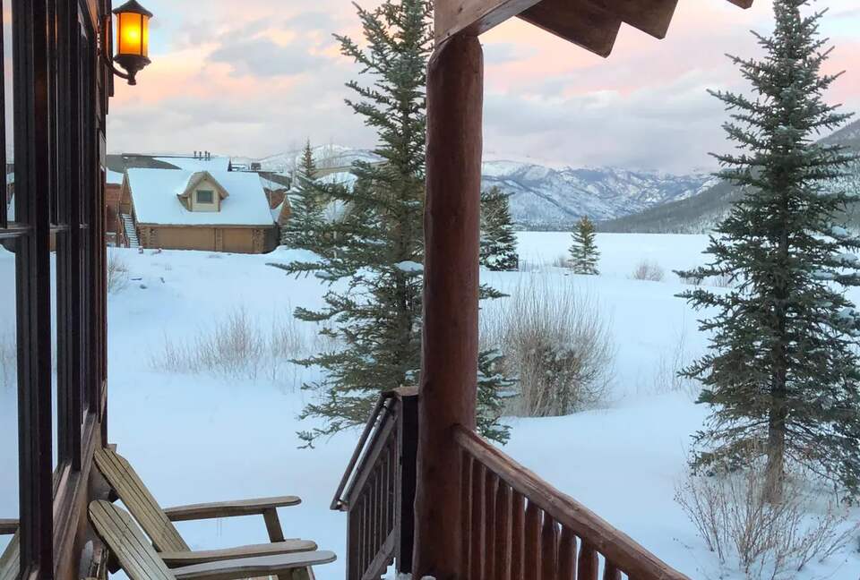 Wonderwood - Grand Lake, Colorado