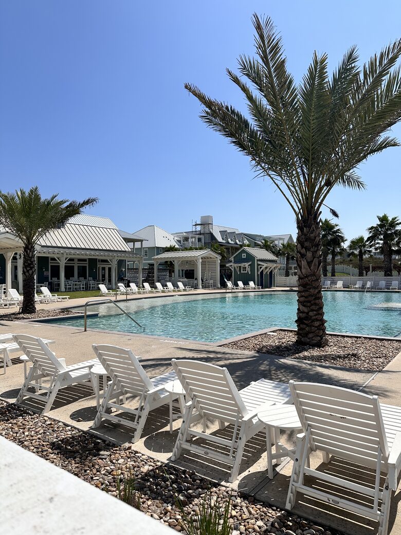 Sandy Gate Cottage by the Sea - Port Aransas, Texas