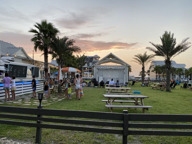 Sandy Gate Cottage by the Sea - Port Aransas, Texas