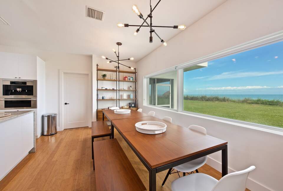 Oceanfront Estate in the Space Coast w/pool and 2 villas - Indialantic, Florida