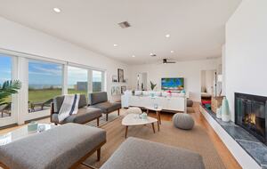 Oceanfront Estate in the Space Coast w/pool and 2 villas - Indialantic, Florida