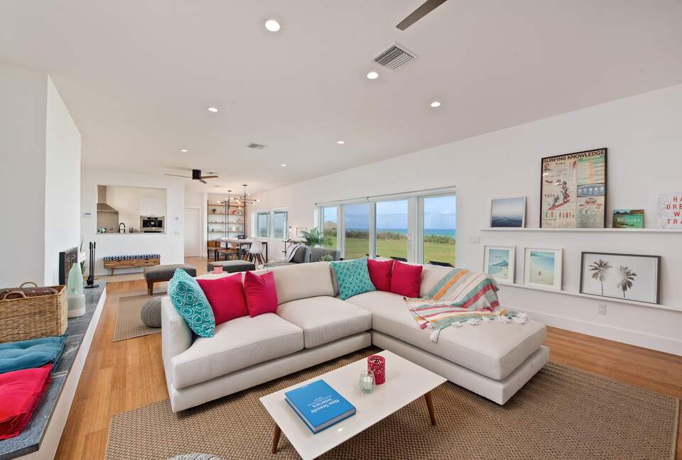 Oceanfront Estate in the Space Coast w/pool and 2 villas - Indialantic, Florida